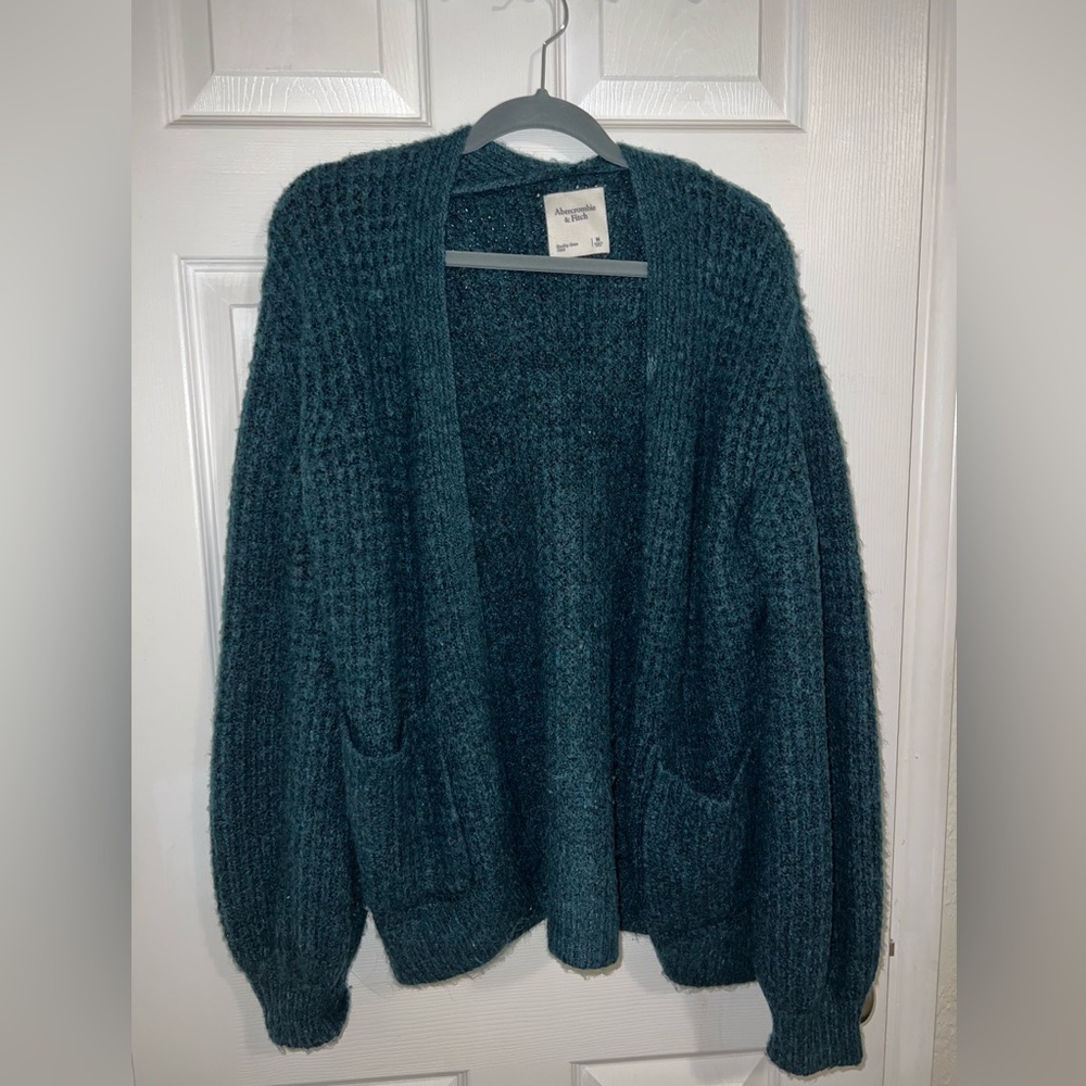 Abercrombie & Fitch cardigan